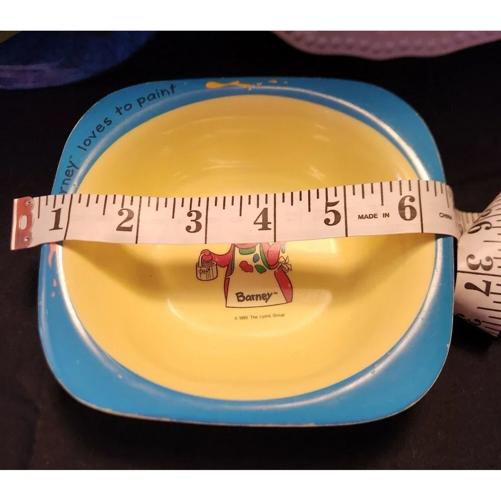Lot Of 3 Melamine Dishes VTG SCOOBY Plate VTG BARNEY Bowl  1 Not VTG PRINCESSES